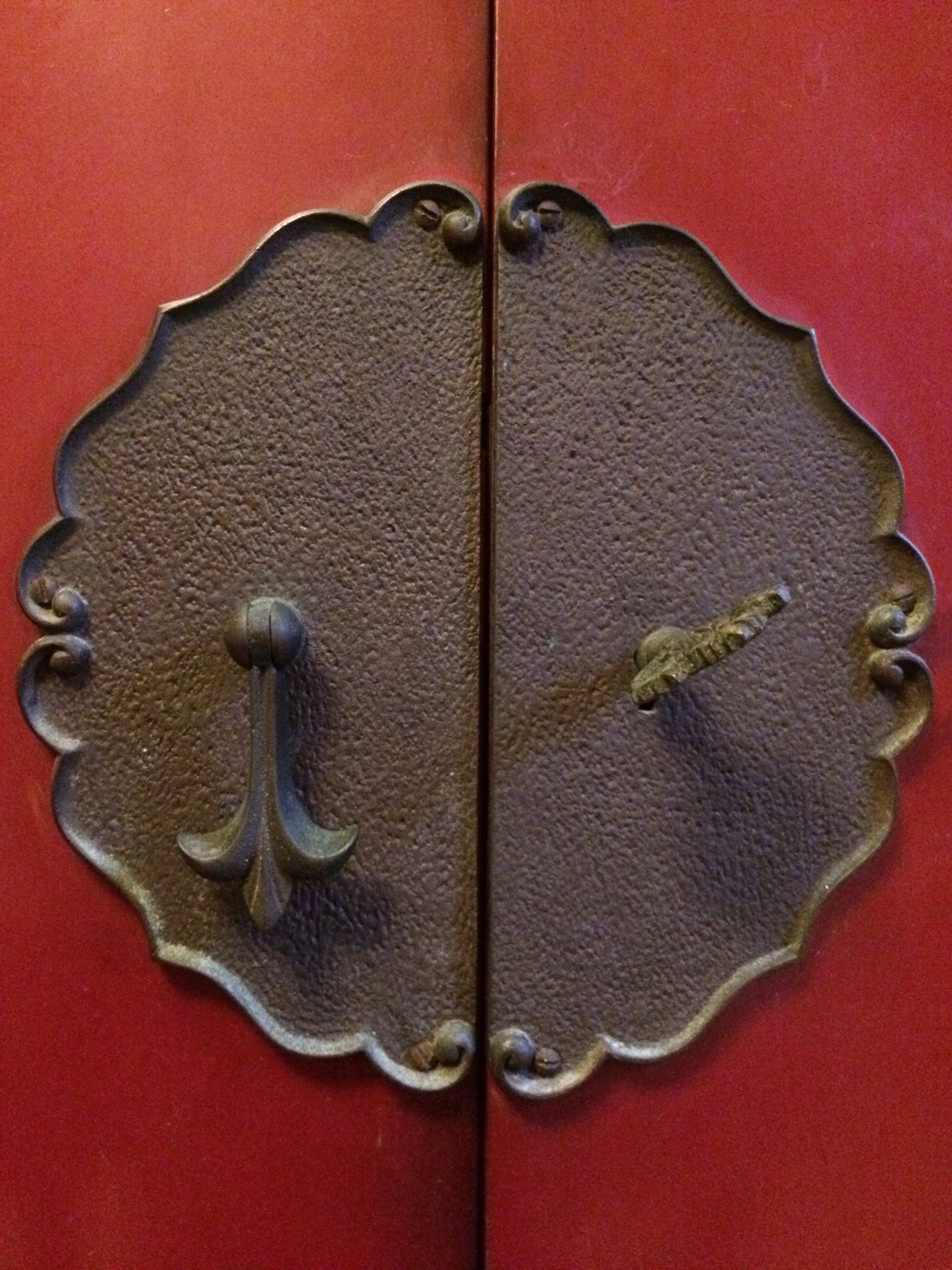 capa armario laca vermelha