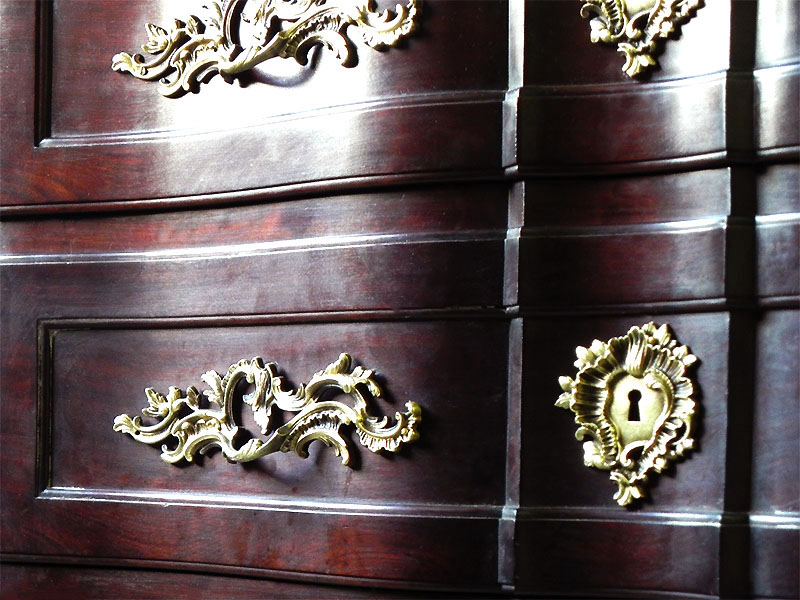 comoda tenreiro capa