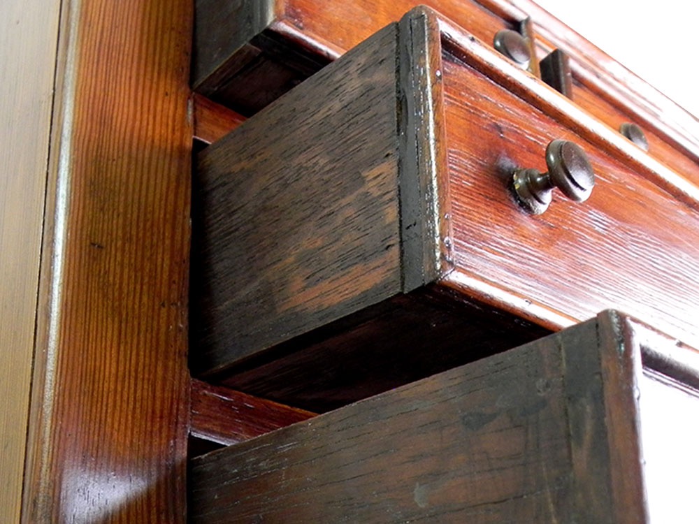 mini comoda portuguesa